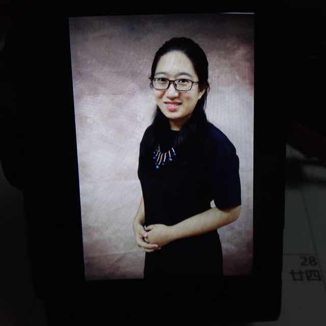 Alicia鄢李星