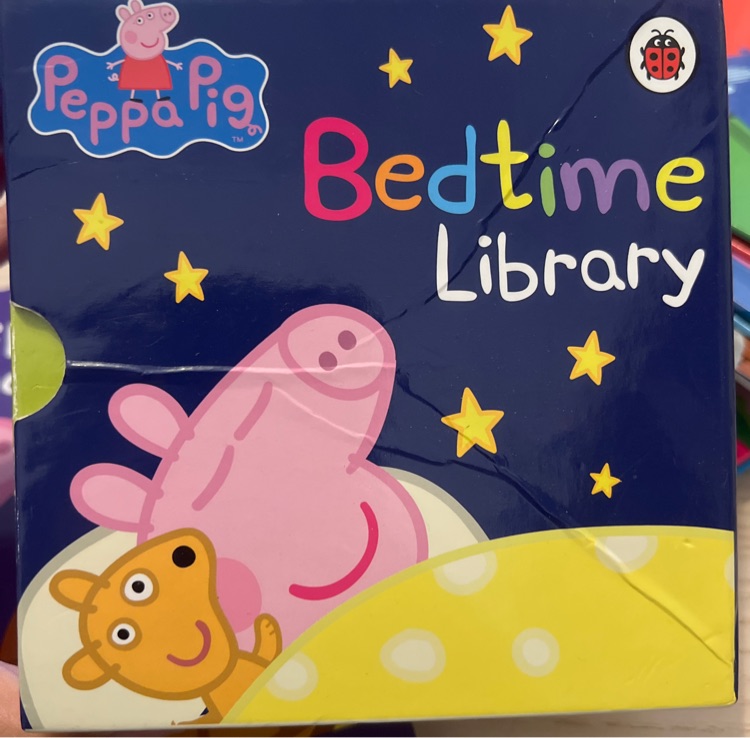 Peppa pig bedtime library