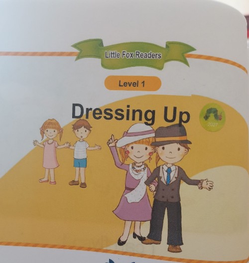 single story  dressing up