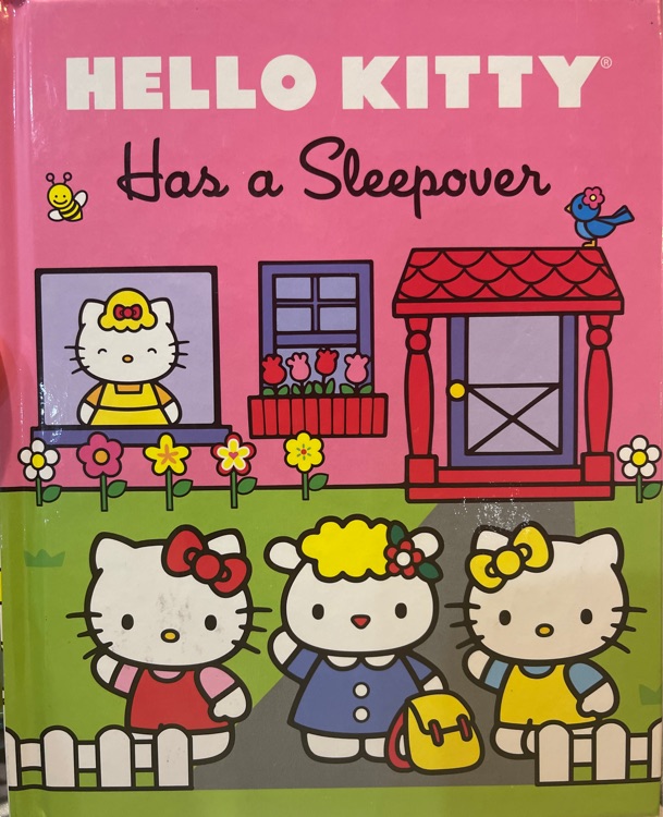 Hello Kitty - Has a Sleepover