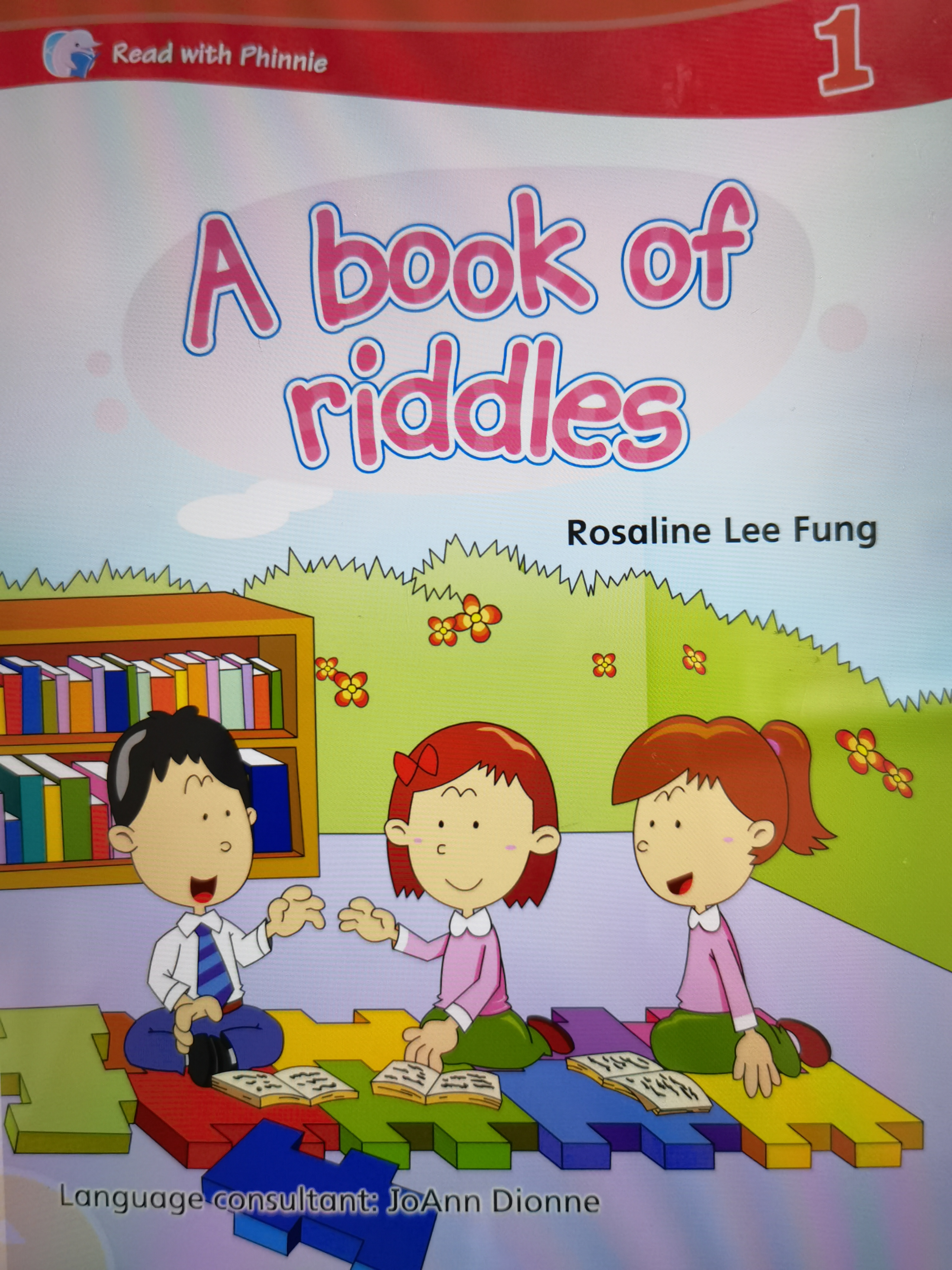 Read with Phinnie-A book of riddles