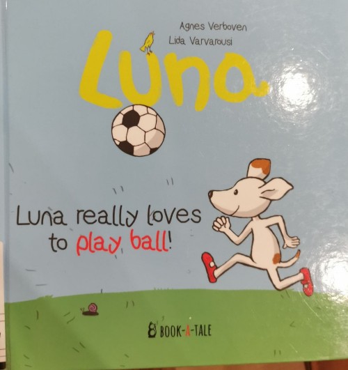 Luna really loves to play ball!