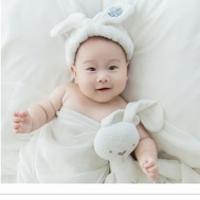 小金豆子爱读书