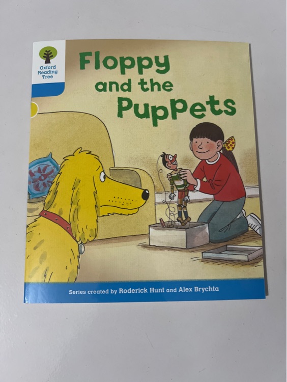 Floppy and the Puppets