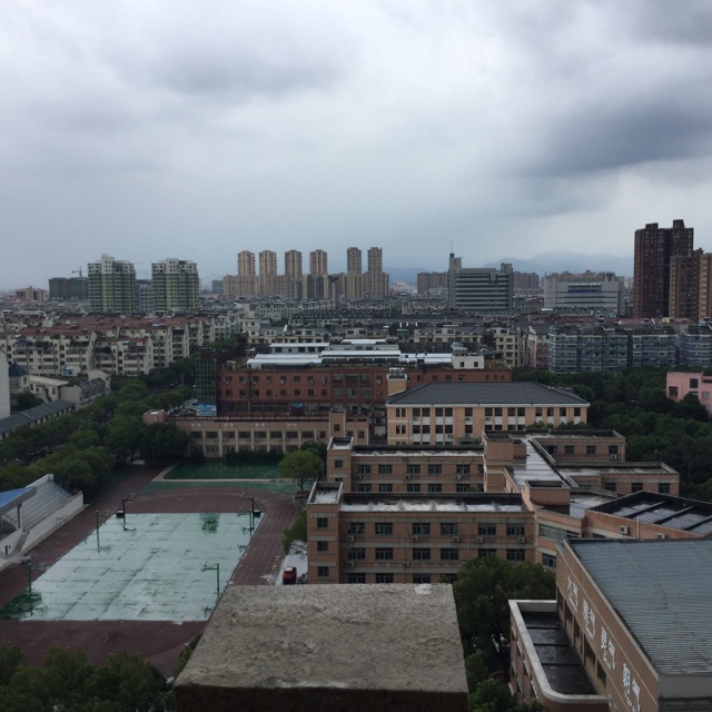 走著走著，又迷路