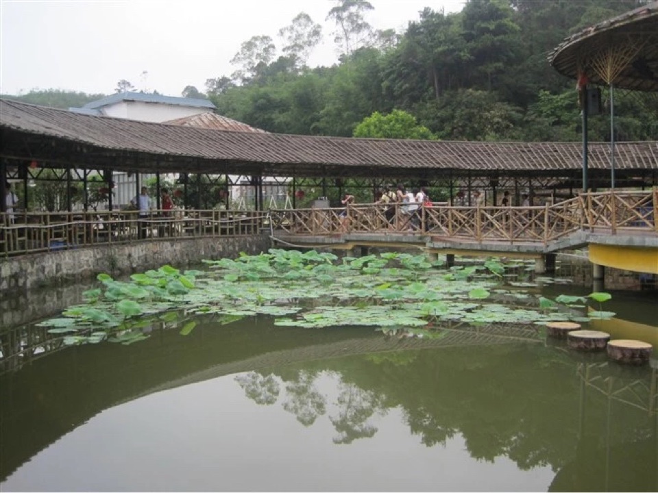 廣州花都芙蓉山莊