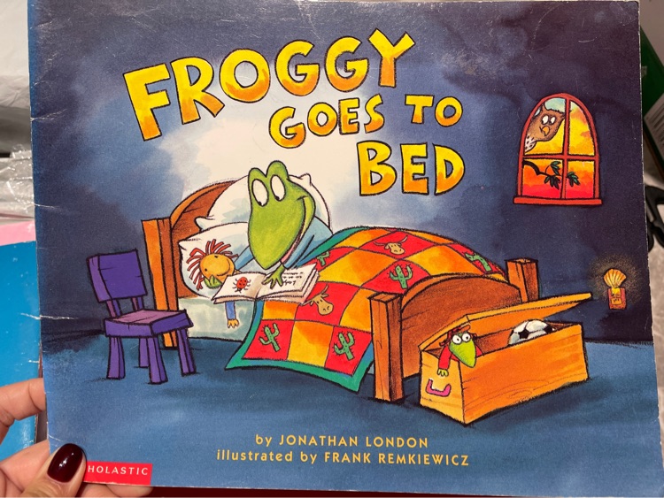 froggy goes to bed