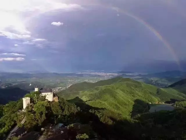 莫干山陽光生態(tài)園