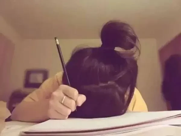 孩子厌学，父母不