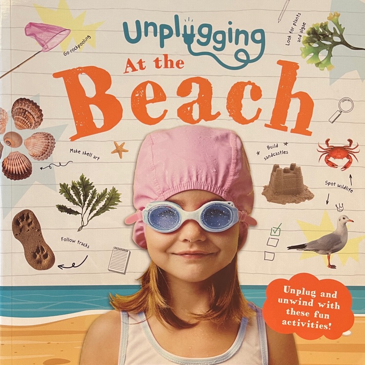 At the beach-Unplugging 返璞歸真的生活