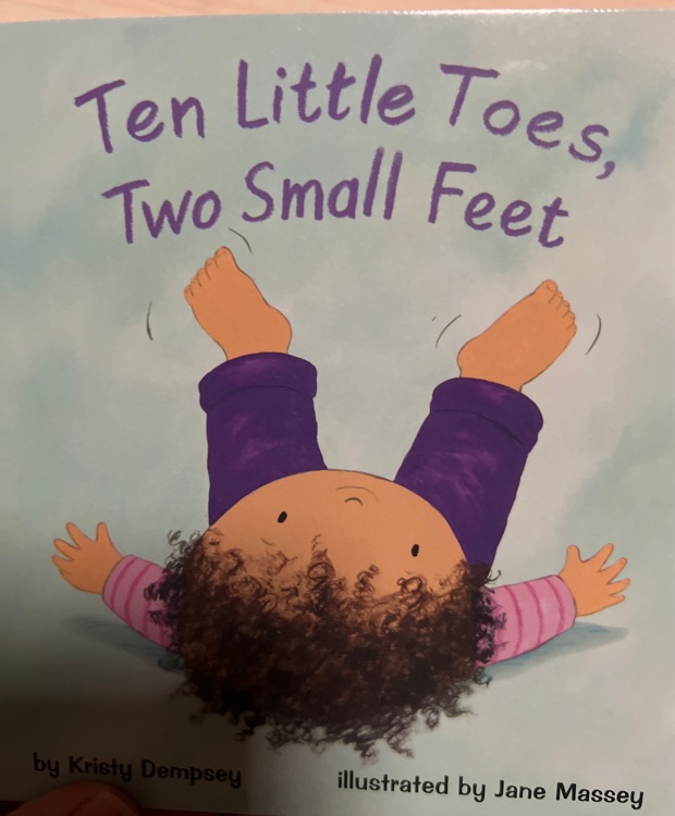 Ten little toes