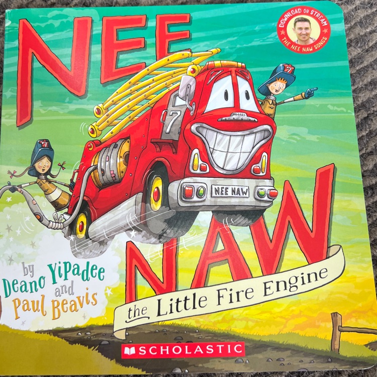 Nee Naw the little fire engine