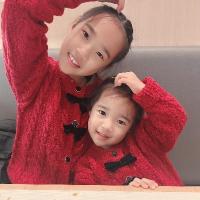 Sister Yi and si