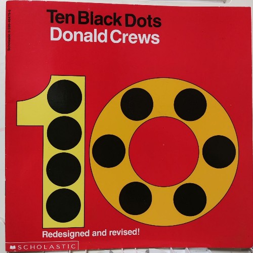 ten black dots