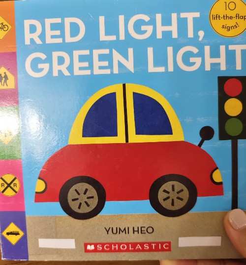 red light green light