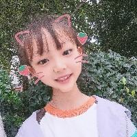 彤彤美少女