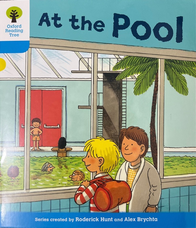 Oxford level 3: At the pool