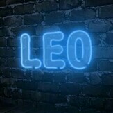 芃芃 leo