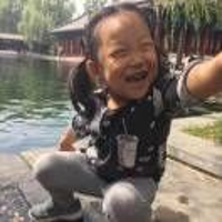 王婧8210399393
