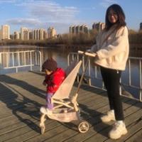 槿雯小桃子