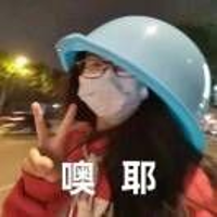 扎女孩的小辫子