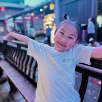 一塊小蝦餅