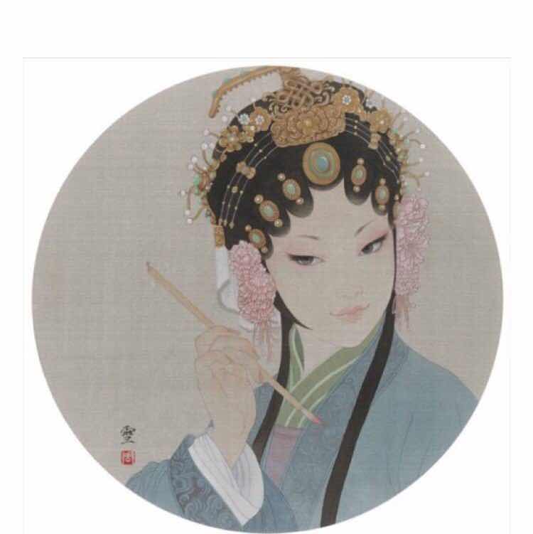 伊伊晴空