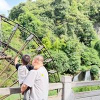 怀莎莎