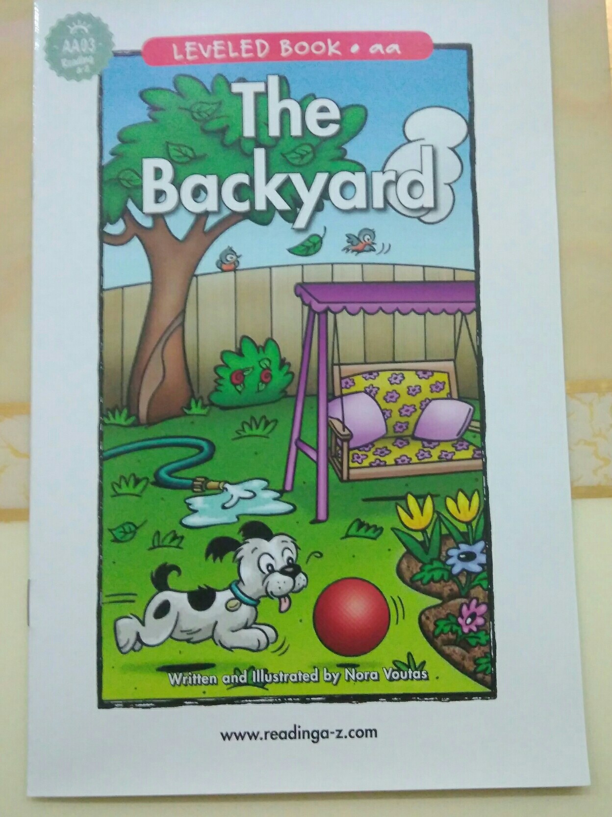 RAZ aa : The Backyard