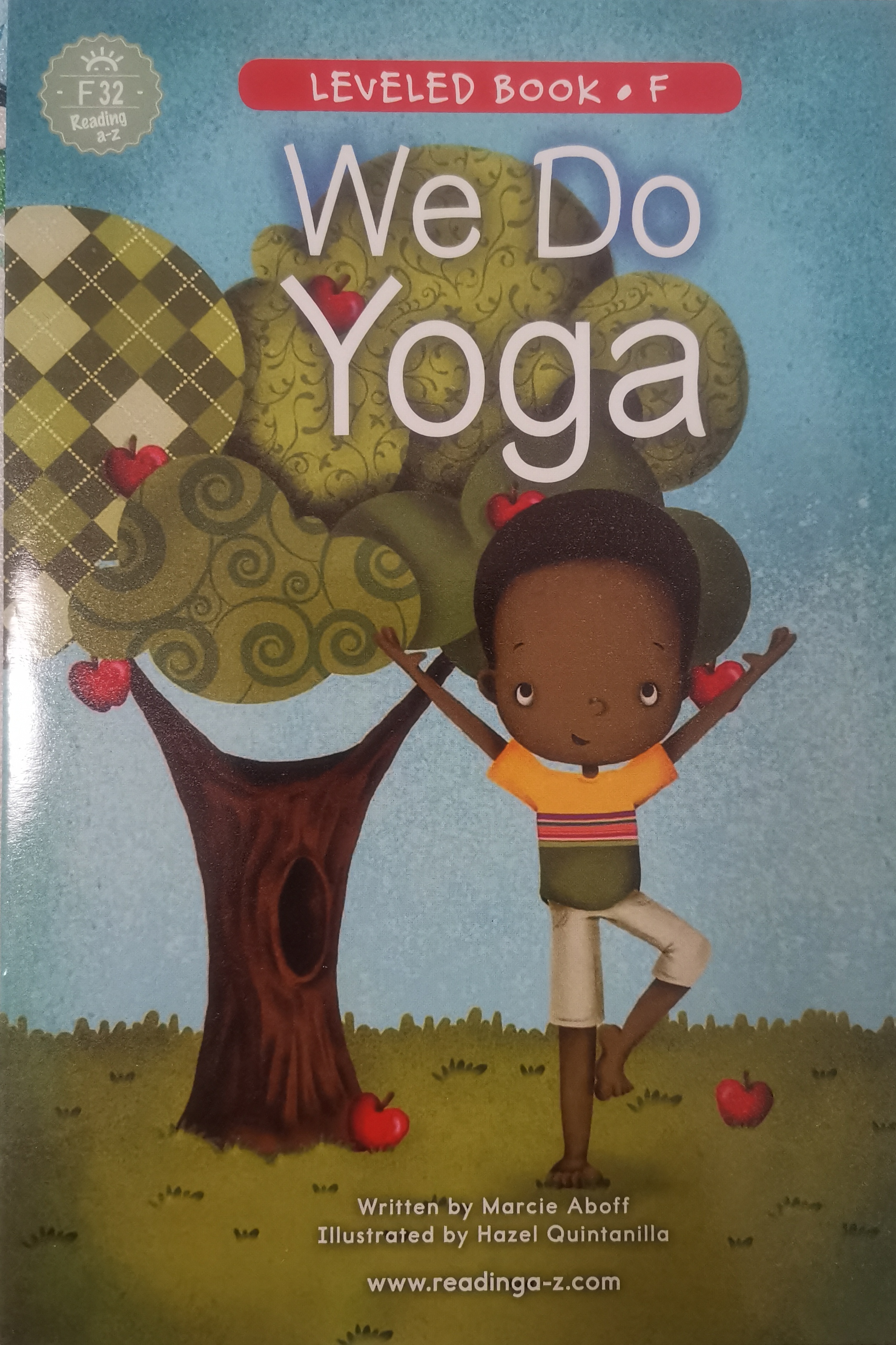 RAZ F-32: We Do Yoga