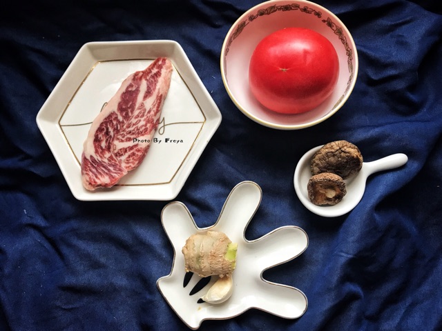 小石頭滴早餐日記