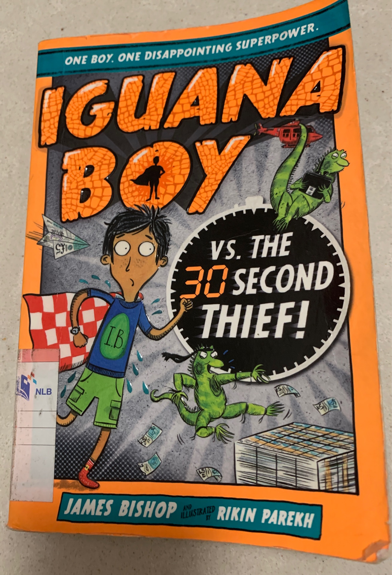 IGUANA BOY VS. THE 30 SECOND THIEF!