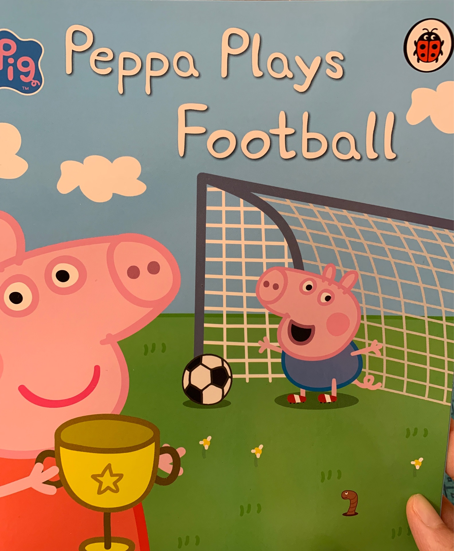 Peppa Play Football