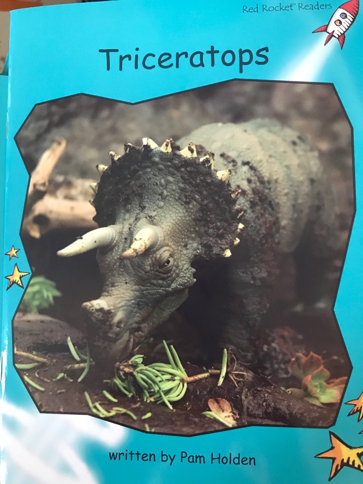 Triceratops(Red Rocket Readers)