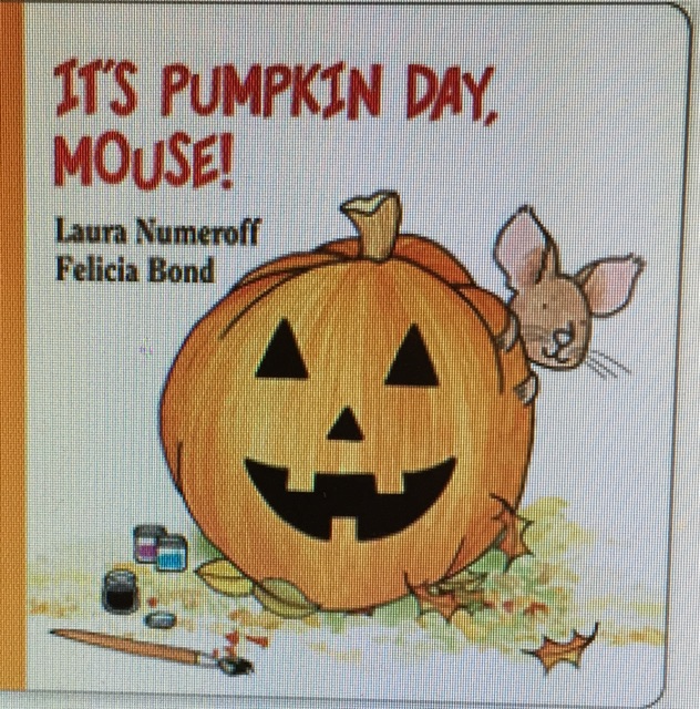 it's pumpkin day mouse