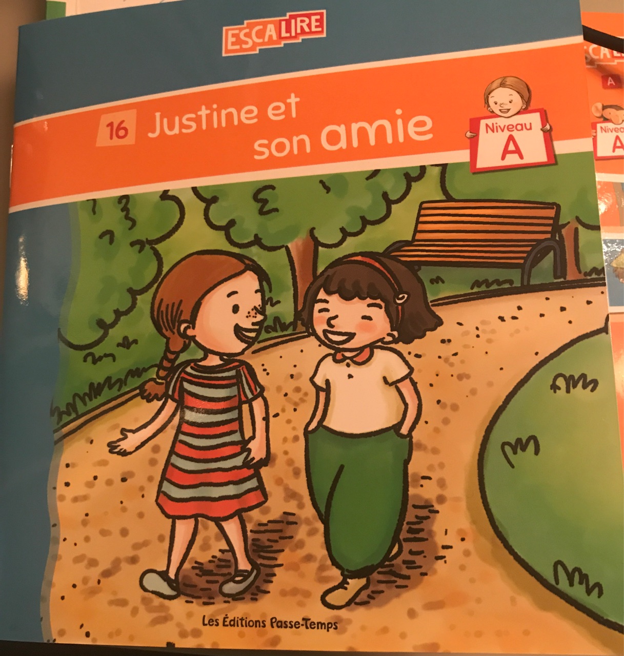 Justine et son amie (Escalire A-16)