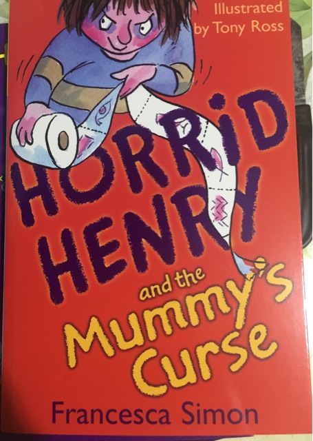 Horrid Henry and the Mummy's Curse (Horrid Henry #12)