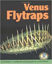 Venus Flytraps (Early Bird Nature) (Early Bird Nature Books)