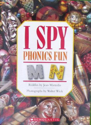 I Spy phonics fun:m n