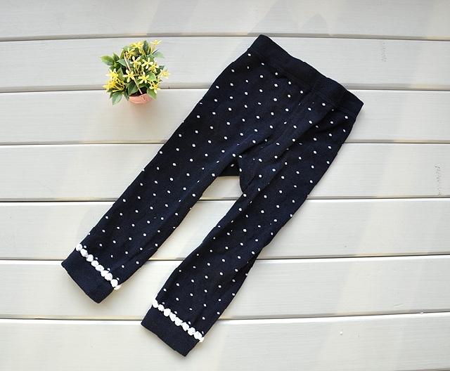 給女兒買(mǎi)的打底褲