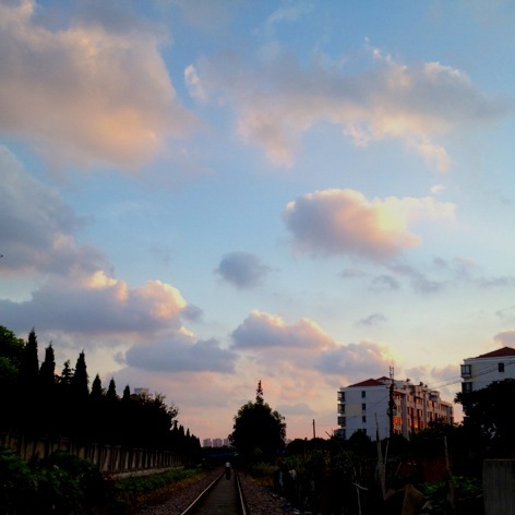 鐵軌夕照
