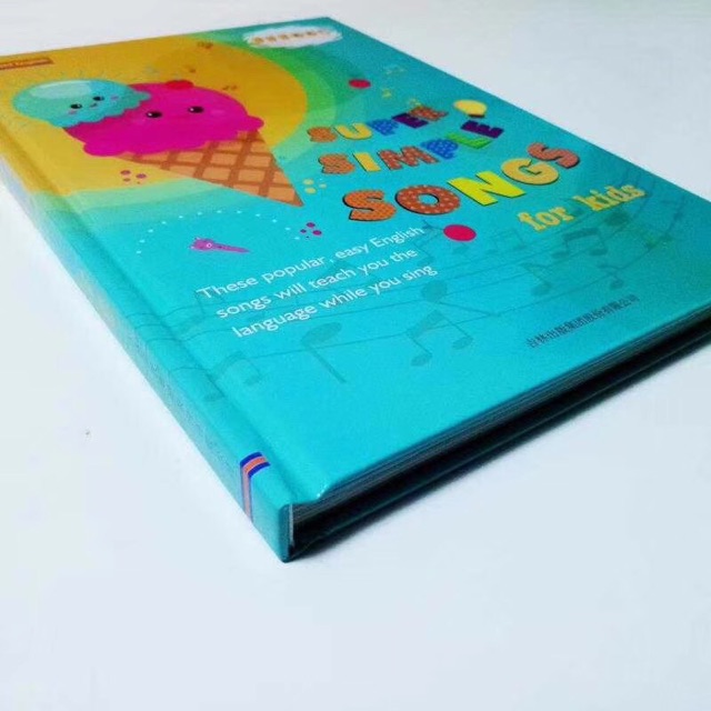 引導(dǎo)孩子2歲讀繪