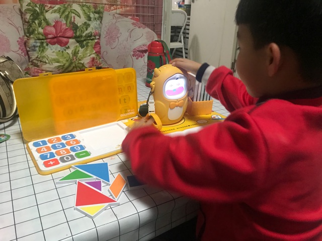 牛聽聽讀書牛