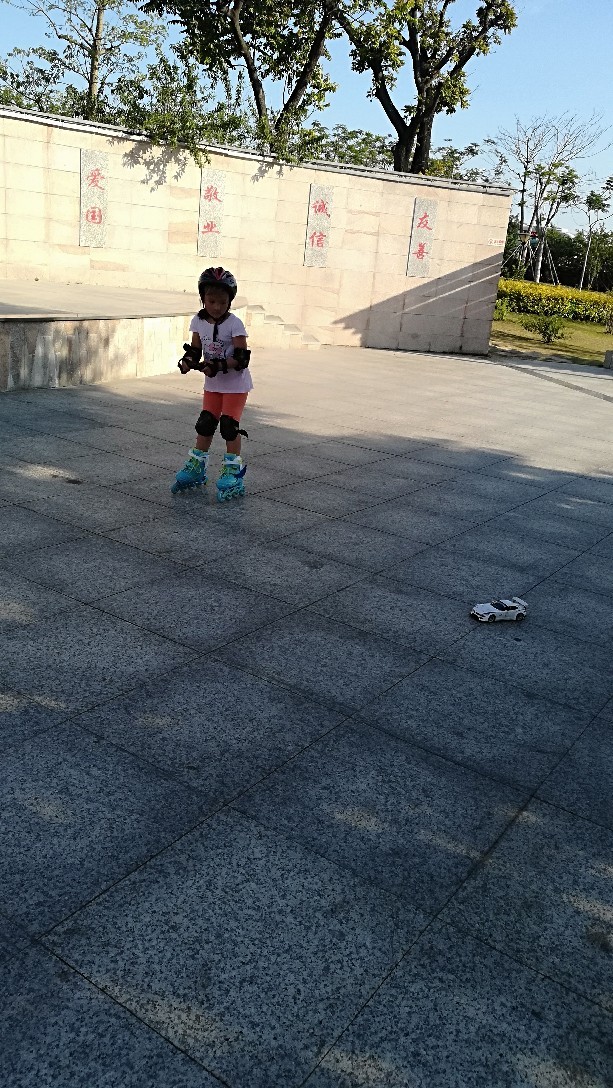 非洲小黑胖妞