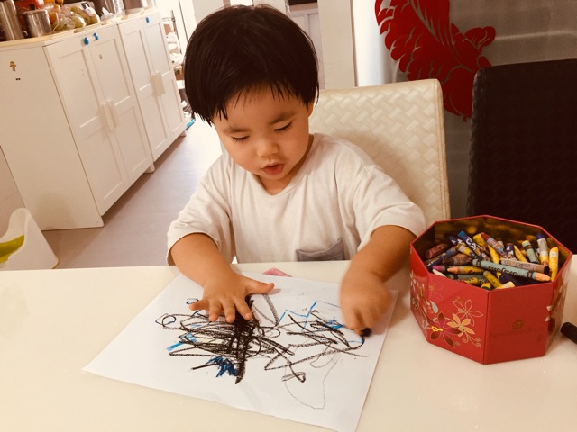 學(xué)會積極傾聽，孩